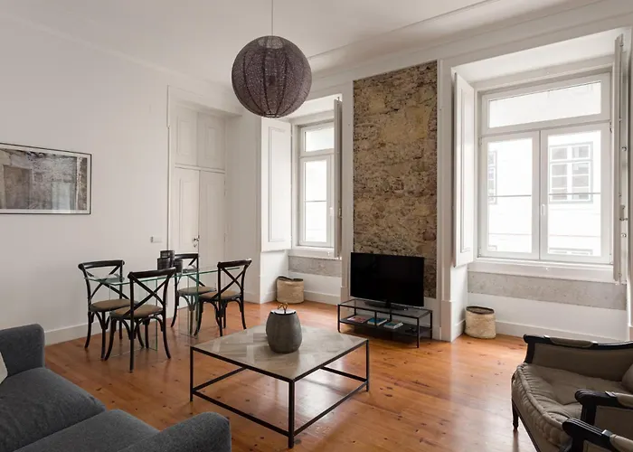 Chic 1-bedroom In Cais Do Sodre - Modern And Διαμέρισμα *