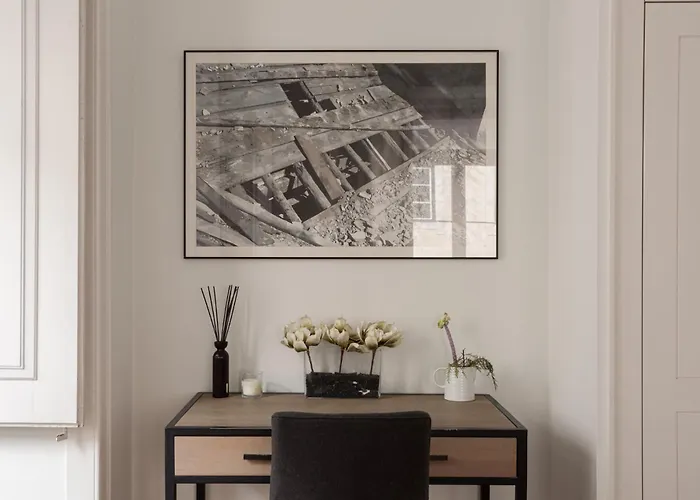 Διαμέρισμα Chic 1-bedroom In Cais Do Sodre - Modern And